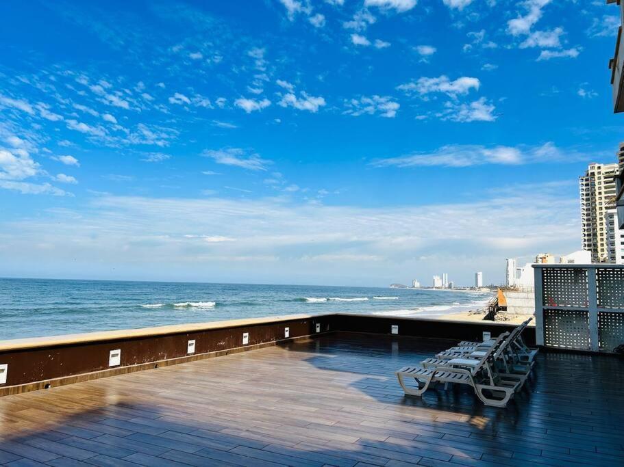 Depa Frente A La Playa By G P S Rentas Apartment Mazatlan Exterior photo