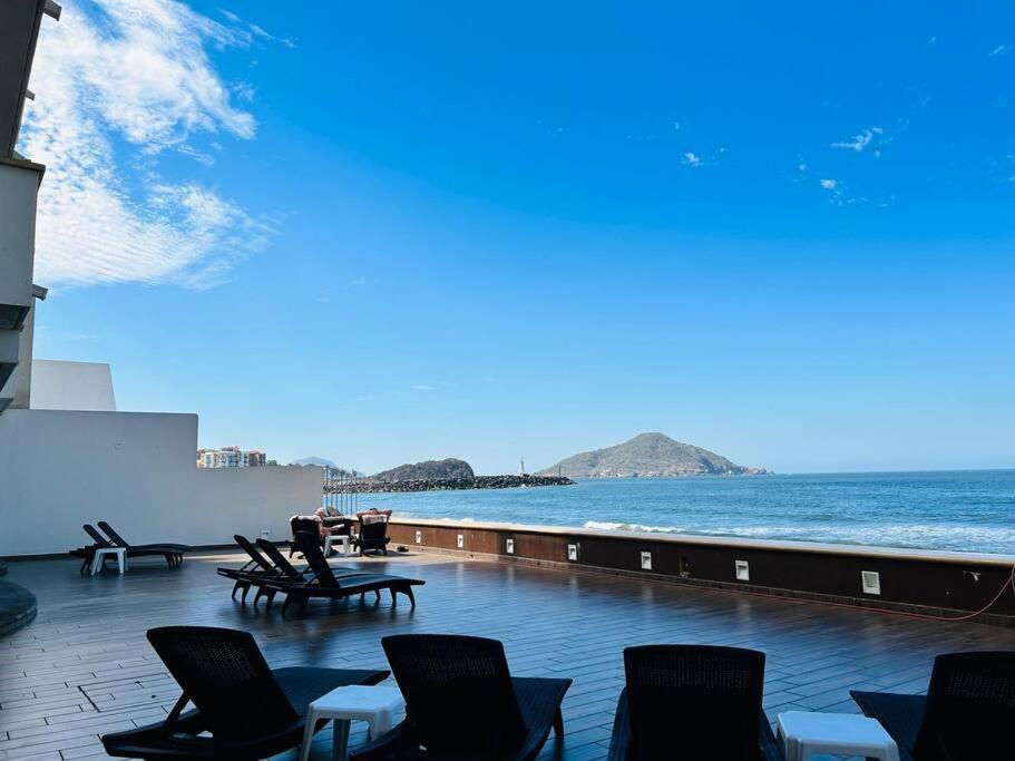Depa Frente A La Playa By G P S Rentas Apartment Mazatlan Exterior photo
